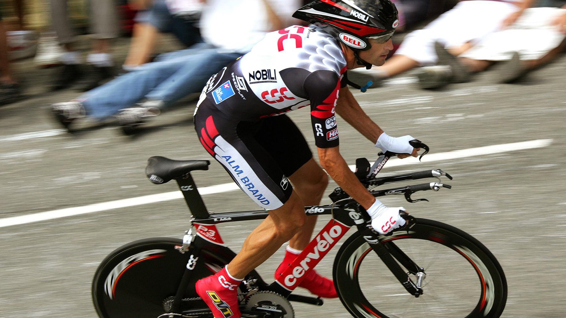 世界杯十六强:法国凭借姆巴佩绝杀击退韩国 亚洲球队止步十六强